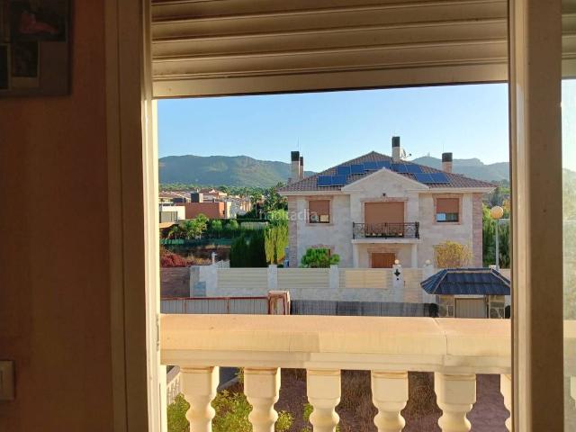 Casa en venta en Puçol, Alfinach Monasterios. CASA SOLEADA TODO EL DÍA Y CON VISTAS A LA SIERRA DE LA CALDERONA. Casas.