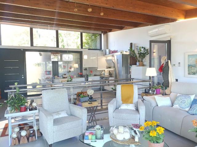 Casa en venta en Puebla de Castro La. Casas Puebla de Castro.