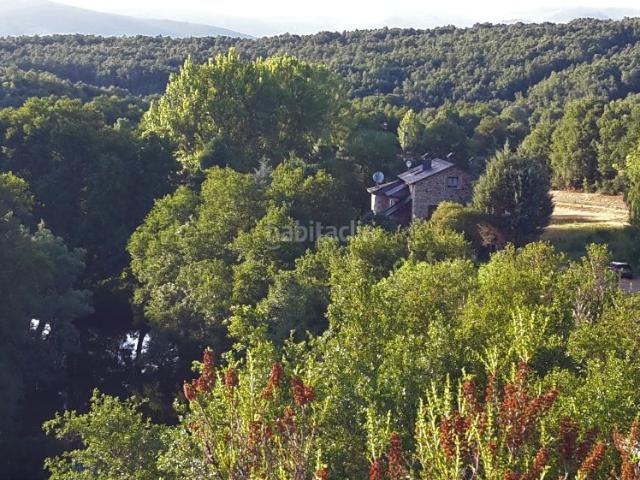 Casa en venta en Puebla de Sanabria. Vivienda de lujo a orillas del río Tera. Casas Puebla de.