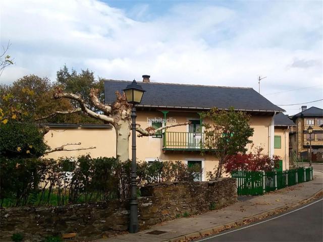 Casa en venta en Puebla de Sanabria. Puebla de Sanabria Calle Barrio Triana. Casas Puebla de.