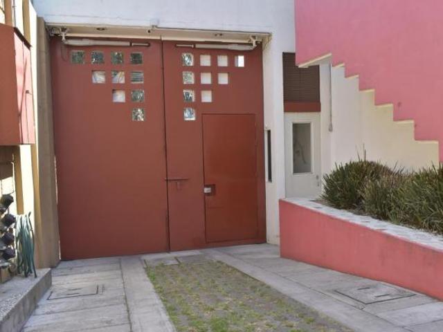 Casa en venta en Pueblo Nuevo Bajo 4