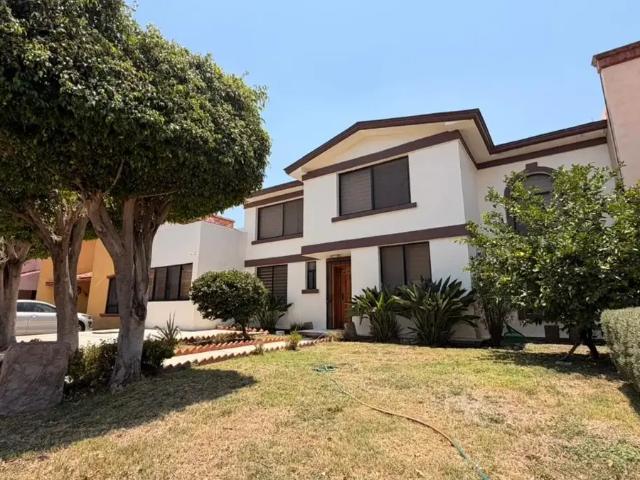 CASA EN VENTA EN PUEBLO NUEVO, QRO