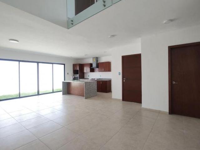 CASA en VENTA en Puerta de Alcalá