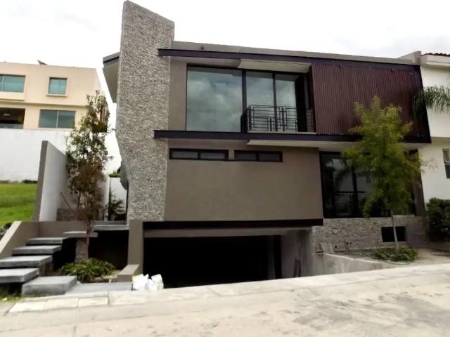 Casa en venta en Puerta de Hierro, Zapopan, Jalisco