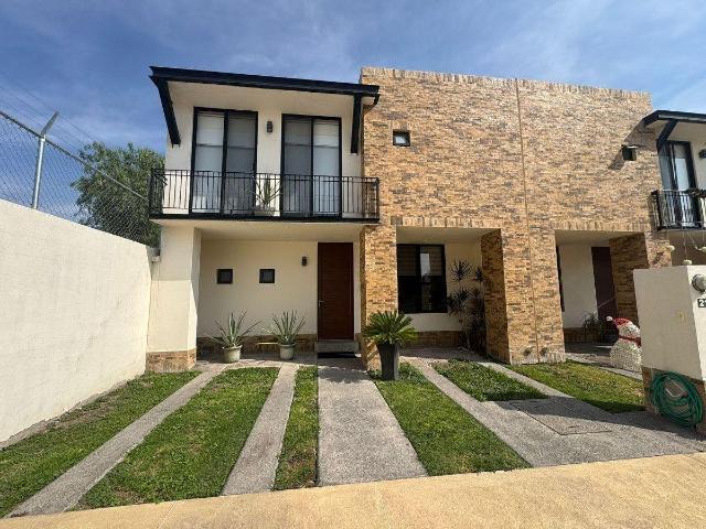 Casa en Venta en Puerta de Piedra