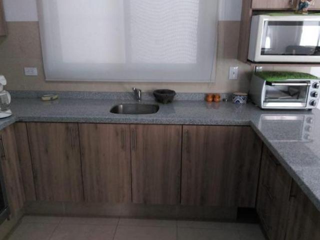 CASA EN VENTA EN PUERTA DE PIEDRA, EL PUEBLITO, CORREGIDORA