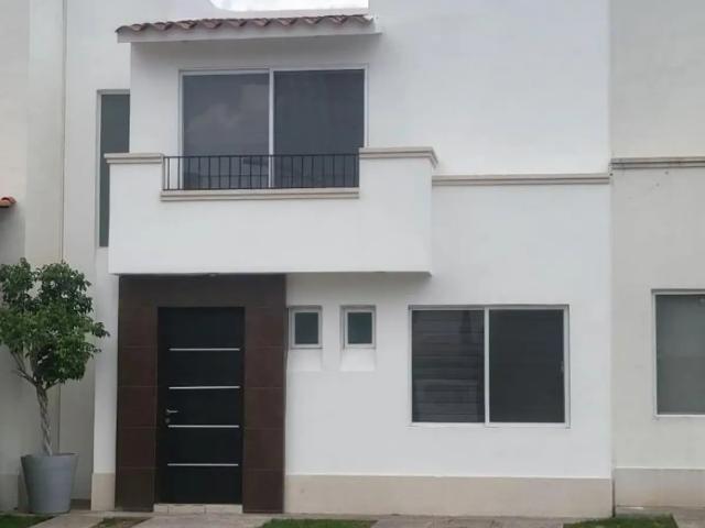Casa en venta en Puerta de Piedra, San Luis Potosí, San Luis Potosí
