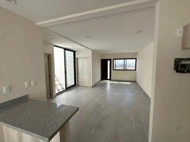 Casa en Venta en Puerta de San Rafael, Corregidora, Querétaro con Piscina y Cocina Equipada