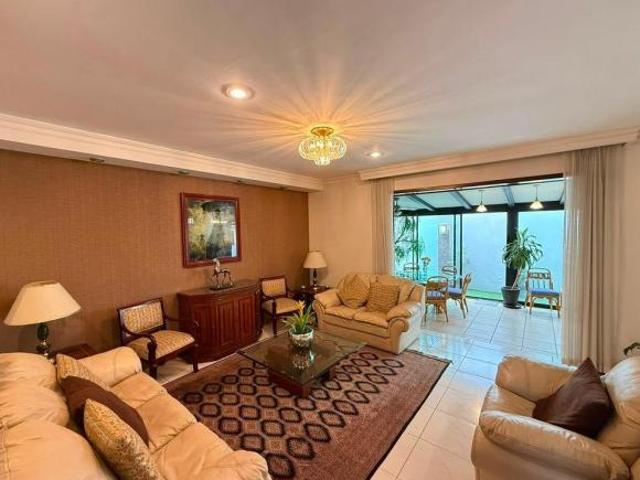 Casa en venta en Puertas del Tule