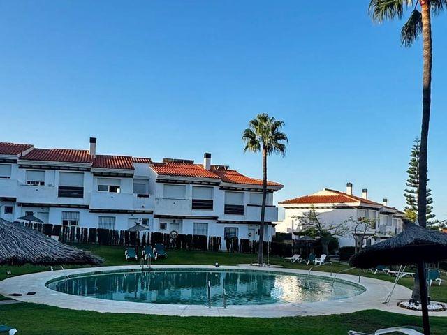 Casa en venta en Puerto de la Torre, Málaga Costa del Sol
