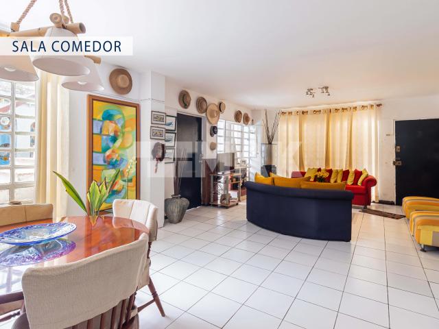 Casa en venta en Punta Negra a $210,000