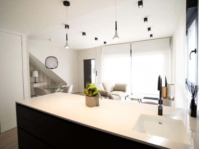 Casa en venta en Punta Prima, Alicante Costa Blanca