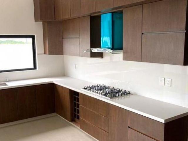 Casa en Venta en Punta Tiburón