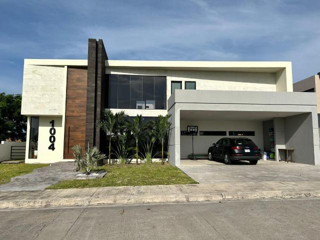 Casa en venta en Punta Tiburón, Residencial, Marina y Golf, Alvarado, Veracruz de Ignacio de la Llave