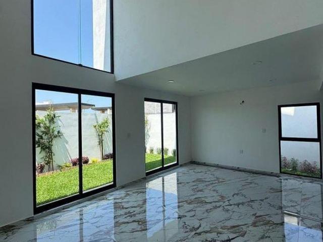 Casa en venta en Punto Lomas Residencial. ALVARADO, VER. RIVIERA VERACRUZANA
