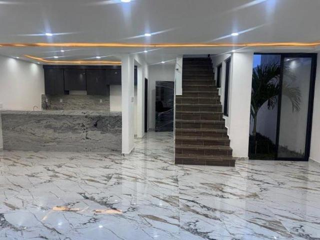 Casa en venta en Punto Lomas Residencial. ALVARADO, VER. RIVIERA VERACRUZANA