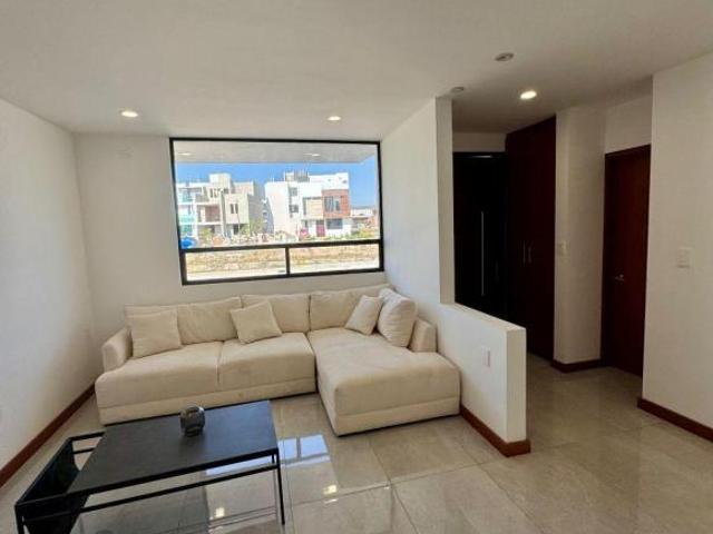 Casa en Venta en Pachuca, Zona Sur. Fraccionamiento seguro. Monterreal OYAMEL II