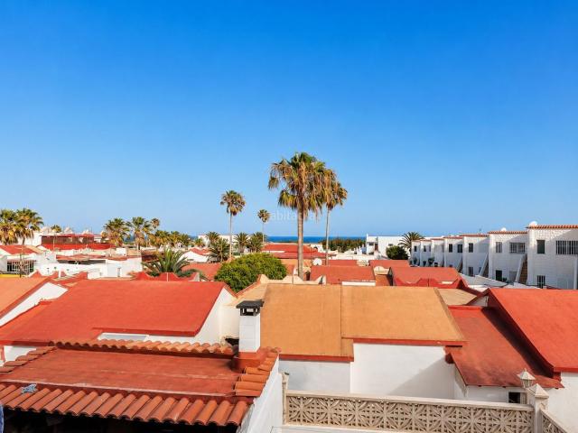 Casa en venta en Pájara, Costa Calma. Encantador bungalow reformado con vistas al mar en Costa Calma. Casas.