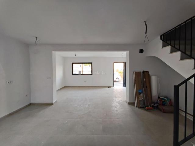 Casa en venta en Palomares del Río. Magnífica en venta en Palomares del Río. Casas Palomares del.