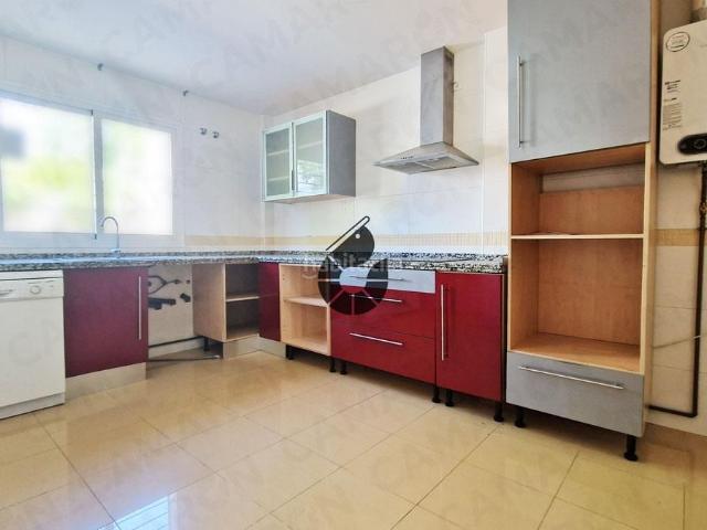 Casa en venta en Palomares del Río. Casas Palomares del.