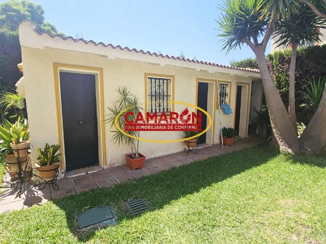 Casa en venta en Palomares del Río. Casas Palomares del.