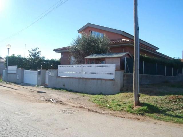 Casa en Venta en Palau solità i Plegamans