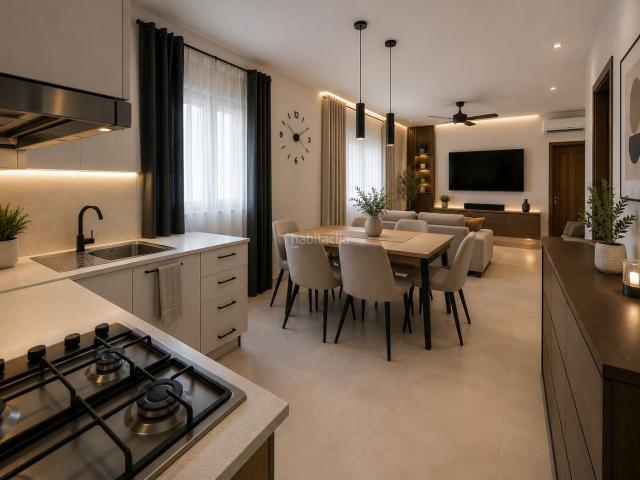 Casa en venta en Palau solità i Plegamans. Casa de 220m2 en pleno centro de palau. UBICACIÓN INMEJORABLE. Casas Palau solità i.