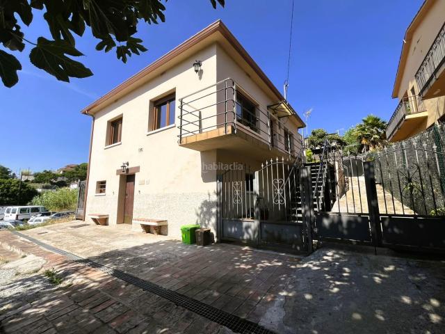 Casa en venta en Palau solità i Plegamans. Casas Palau solità i.