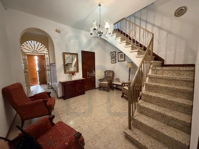 Casa en venta en Palacios y Villafranca Los. CASA EN EL CENTRO. Casas Palacios y Villafranca.