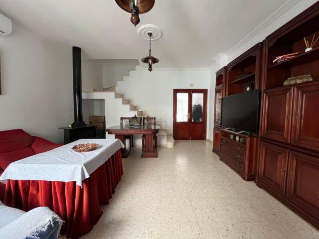 Casa en venta en Palacios y Villafranca Los. Casa en venta en Avda. De Sevilla, 3 dormitorios. Casas Palacios y Villafranca.