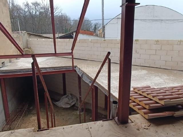 Casa en venta en Palencia, Allende el Río. CASA PALENCIA VIÑALTA. Casas.