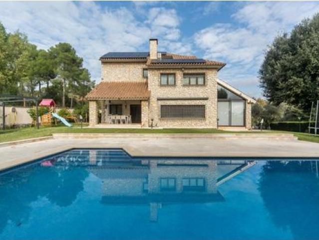 casa en Venta en Palleja. GHDV T108