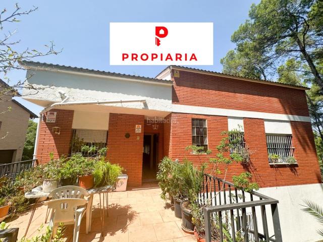 Casa en venta en Pallejà. MAGNIFICA CASA IDEAL PARA DOS FAMILIAS. Casas.