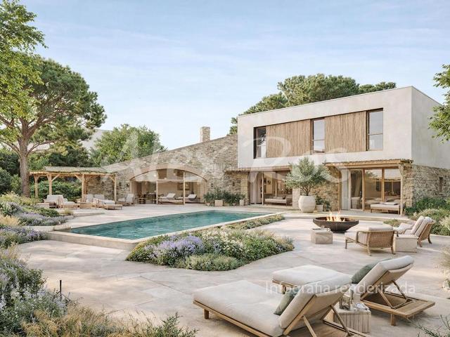 Casa en venta en Pals, Els Masos de Pals Costa Brava. CASA en zona residencial a 5 min de la playa y el golf. Casas.