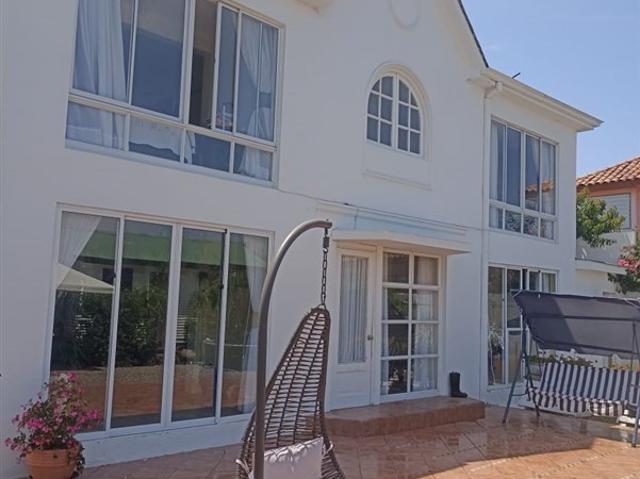 Casa en Venta en PASAJE ANGEL CRUCHAGA