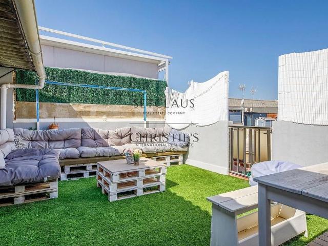Casa en venta en pasaje Mare de Déu de la Cinta, Badalona, de 91 m² 3 habitaciones por 465.000