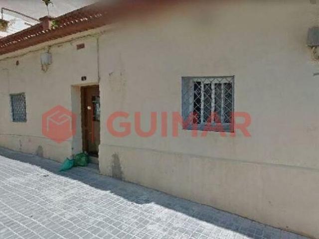 Casa en venta en pasaje Ramon Casas, Esplugues de Llobregat, de 82 m² 4 habitaciones por 296.000