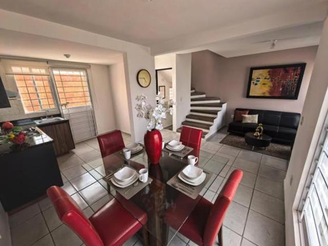 Casa en Venta en Paseo Niran Periférico Norte, San Luis Potosí