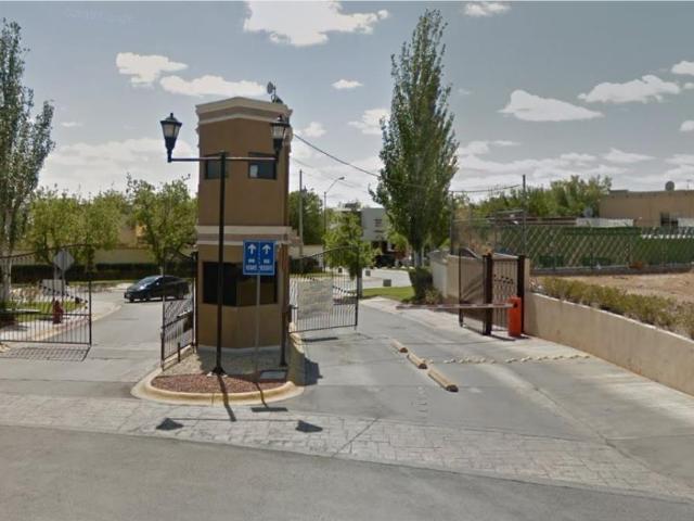 Casa en venta en Paseo de los Nogales, Juárez, Chihuahua