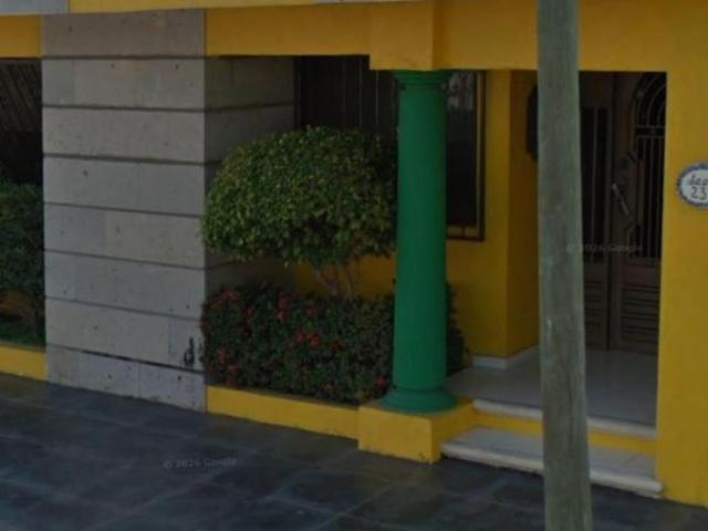 Casa en Venta en Paseo de Los Sauces 236, Floresta 80,veracruz