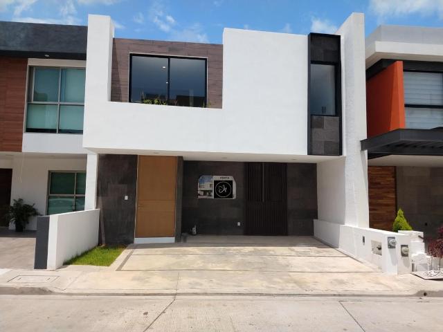 Casa en venta en Paseo del Parque, Morelia, Michoacán de Ocampo