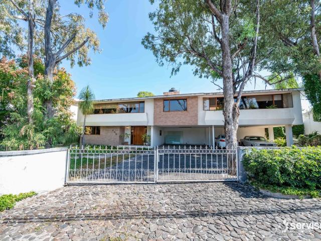 Casa en venta en paseo Jurica Quer?taro 1570
