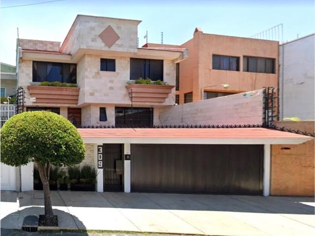 Casa en venta en Paseos de Taxqueña, Coyoacán, Ciudad de México