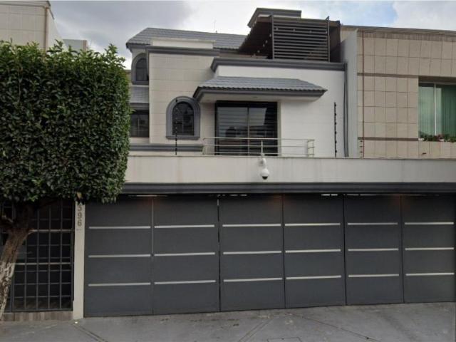 Casa en venta en Paseos de Taxqueña, Coyoacán, Ciudad de México