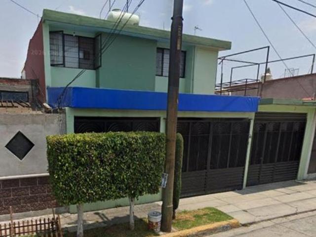 CASA EN VENTA EN PASEOS DE SANTA MARIA ¡EXCELENTE OPORTUNIDAD DE INVERSIÒN HIPOTECARIA!
