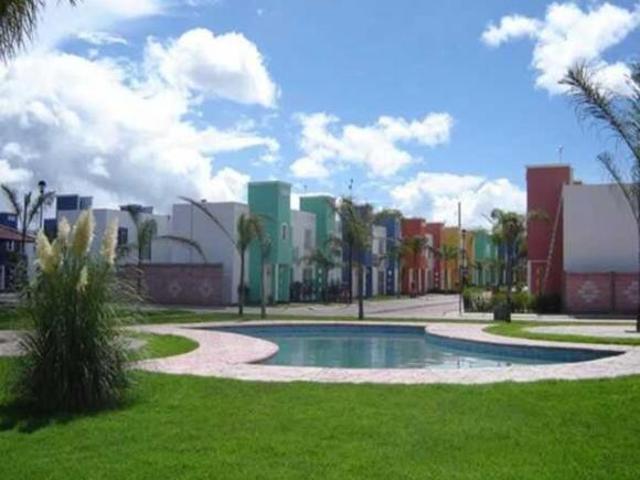 CASA EN VENTA EN PASEOS DE SAN ISIDRO, SAN JUAN DEL RIO, QUERETARO