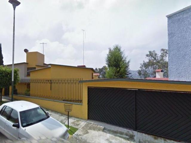 Casa en Venta en Paseos del Bosque, Naucalpan