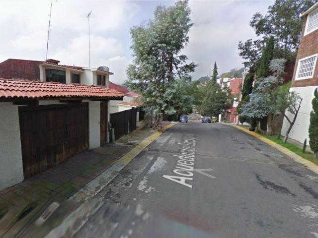 Casa en venta en Paseos del Bosque, Naucalpan de Juárez, México