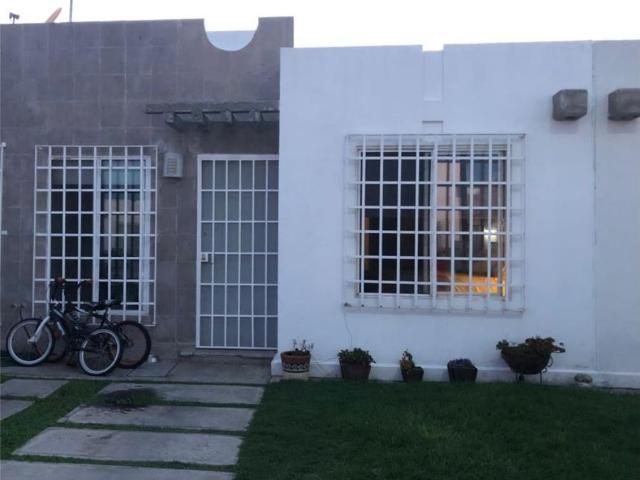 Casa en venta en Paseos del Bosque, Corregidora, Querétaro