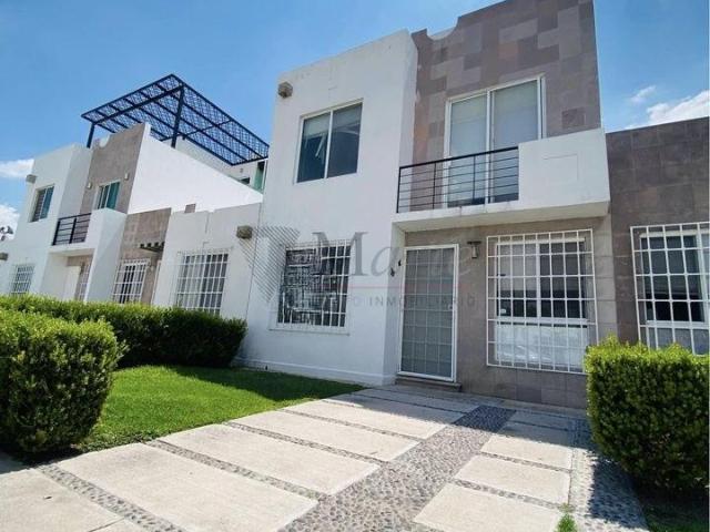CASA EN VENTA EN PASEOS DEL BOSQUE, CORREGIDORA QUERETARO